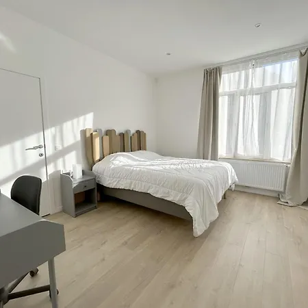Appartement Antoine 102 *